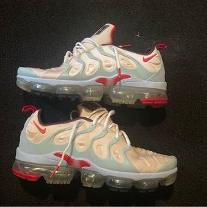 Air VaporMax Plus 'Psychic Blue'